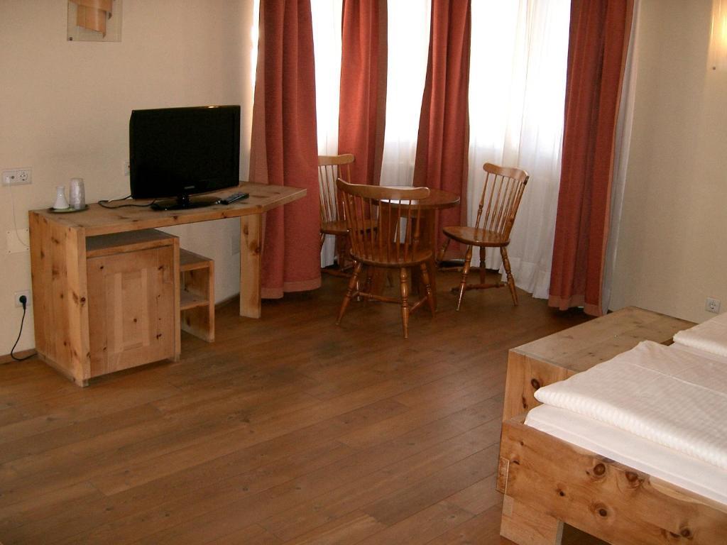 Hotel Tyrol-Alpenhof Зеефельд в Тироле Номер фото