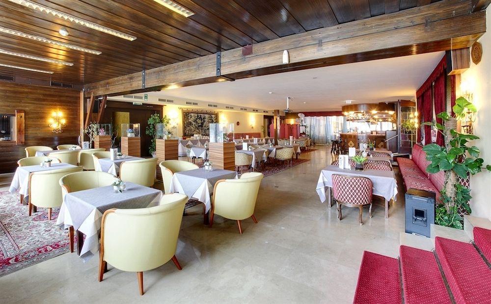 Hotel Tyrol-Alpenhof Зеефельд в Тироле Экстерьер фото